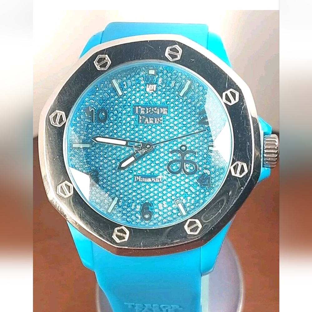 Tresor Paris Diamond Crystal Watch With Silicon Strap Baby Blue Rotating Bezel